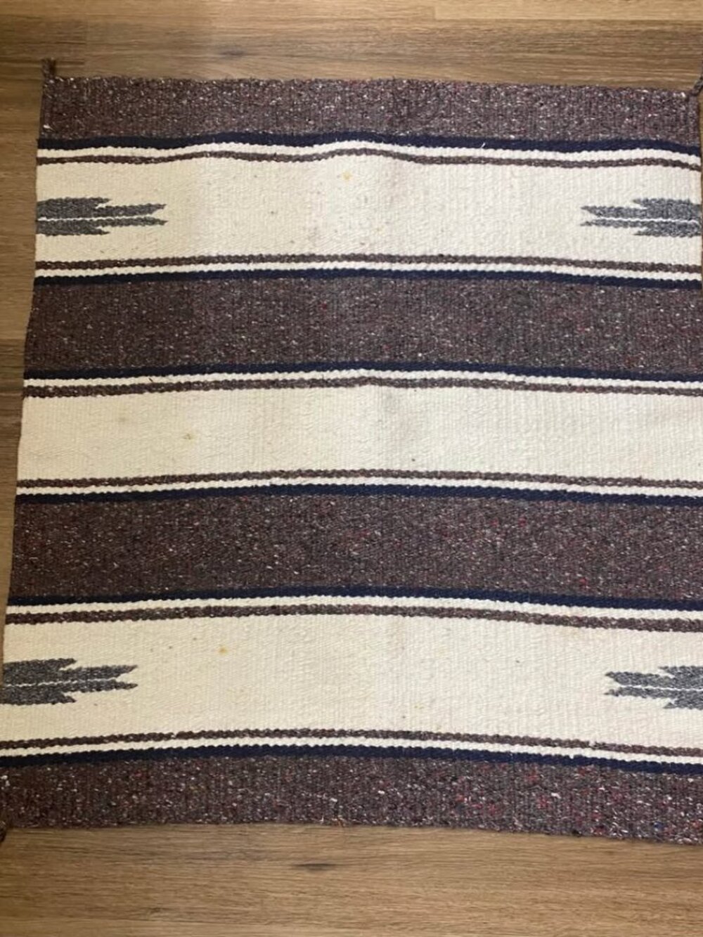 Navajo Style Woven Tapestry Rug | 27” x 29” | Multicolor Gray & White Southwest